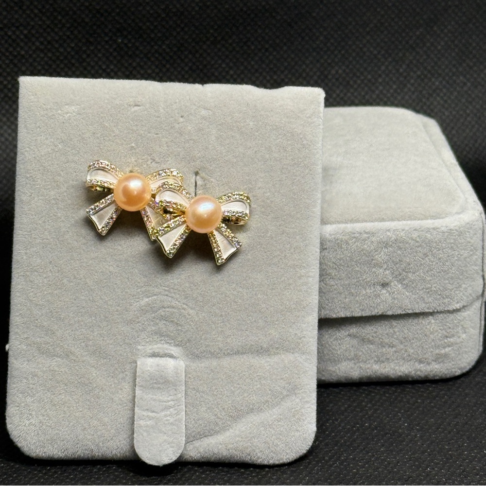 Elegant Pearl Bow Earrings